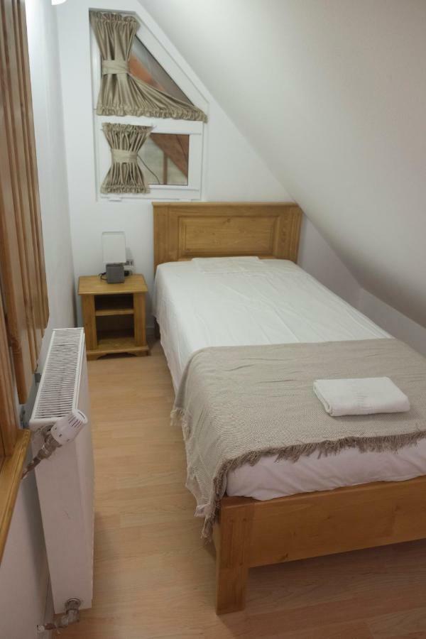 Pensiunea Casa Maria Vişeu de Sus Extérieur photo