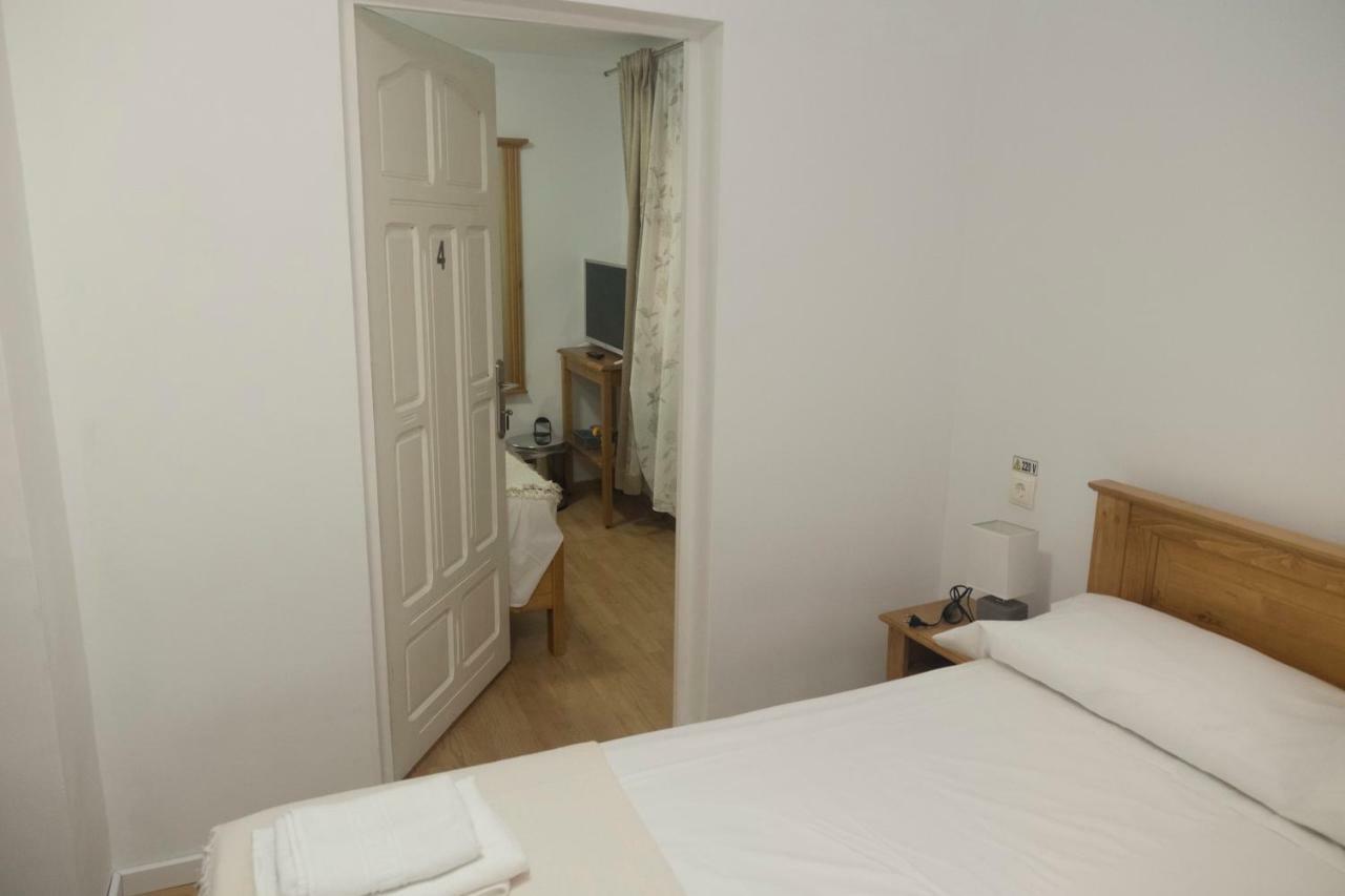Pensiunea Casa Maria Vişeu de Sus Extérieur photo